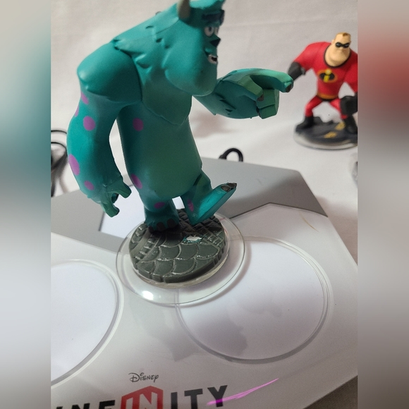 PS3 disney infinity game starter pack - Picture 3 of 4